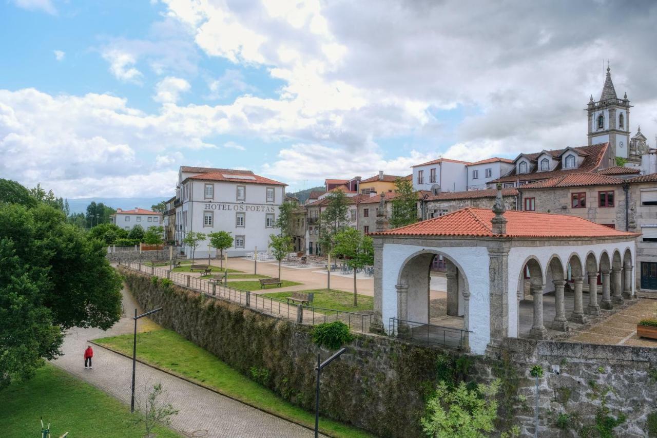 Hotel Os Poetas Ponte da Barca Exterior photo