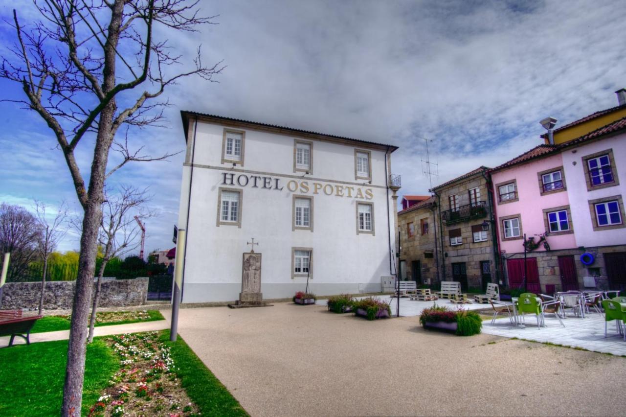 Hotel Os Poetas Ponte da Barca Exterior photo